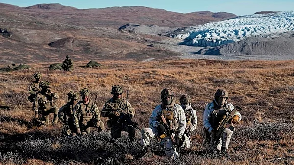 НАТО се сети за Гренландия: Засилва присъствието си на арктическия остров, но символично