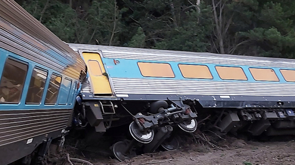 Инцидент с влак в Австралия. Двама души са загинали