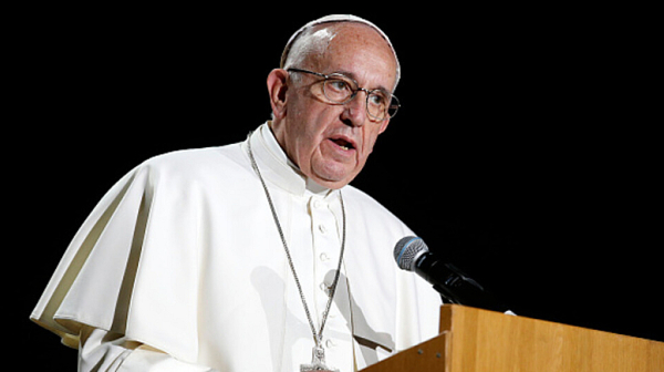 Папа Франциск: Има риск войната в Украйна да се превърне в забравен конфликт