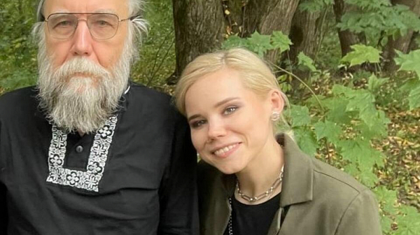 Дугин за смъртта дъщеря си: Враговете на Русия я убиха