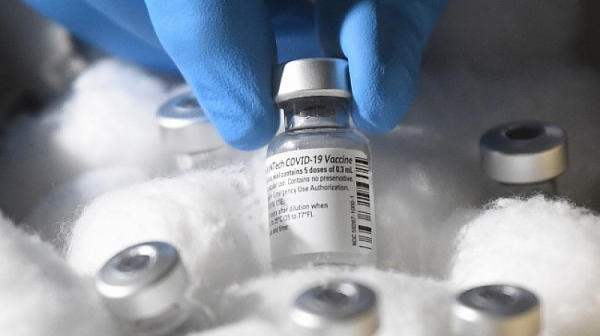 ЕК финализира сделка за нови 300 млн. ваксини от Pfizer/BioNTech