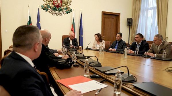 Няма непосредствена заплаха за националната сигурност на България, посочи служебният премиер Главчев