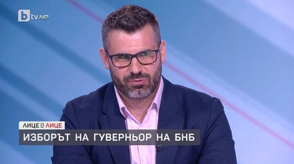 Кузман Илиев: Хубавото в бюджета е, че Василев дава сигнал, че няма панически да вдига ставките