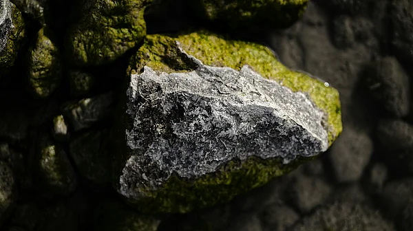 Вашингтон инвестира милиарди в компании за редкоземни метали. Какво прави Европа?