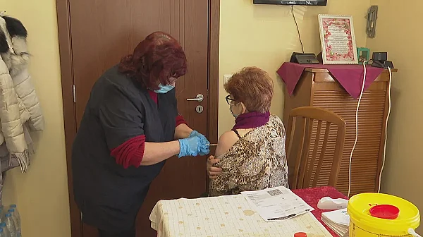 Здравното министерство предлага безплатни ваксини срещу грип за деца до 7 години