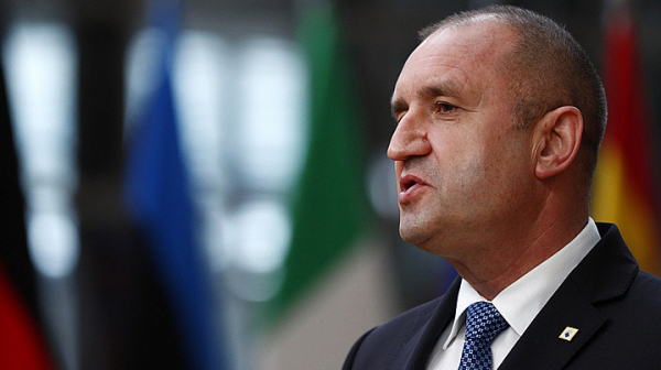 Радев към президента на Косово: България ще продължи да е ангажирана със сигурността на нашия регион
