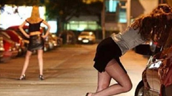 И търновските компаньонки обявиха тарифи в лева и евро