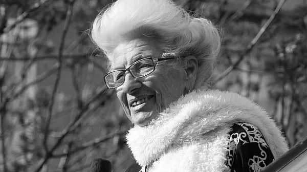 България се прощава с Янка Рупкина – гласът на Странджа замлъкна завинаги