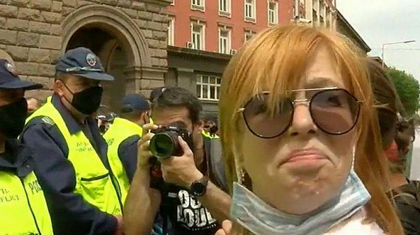 Румяна Ченалова: Не знам какво проверяват в МВР, но полицейското насилие е престъпление