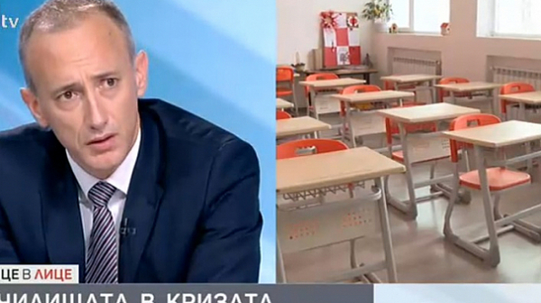 Министър Вълчев: Отваряме детските градини на 21 декември, училищата на 4 януари