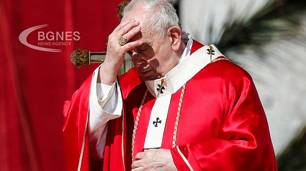 Молитви за здравето на папа Франциск, здравословното му състояние е влошено