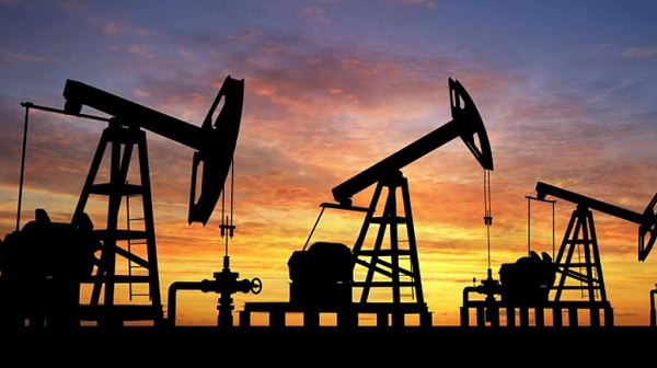 Саудитска Арабия намалява с още 1 млн. барела петролните си добиви през юни