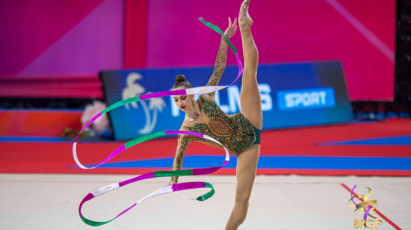 Българските състезателки спечелиха общо осем медала на Световната купа по художествена гимнастика