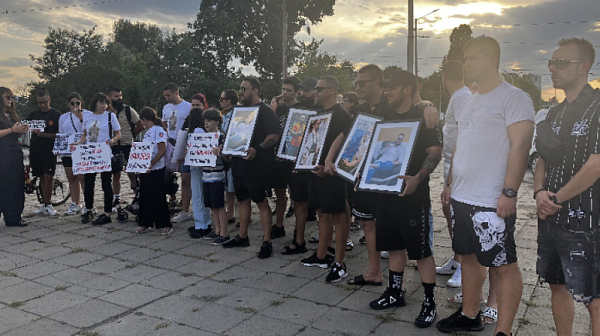 Протест в София за строги наказания за причиняващите катастрофи