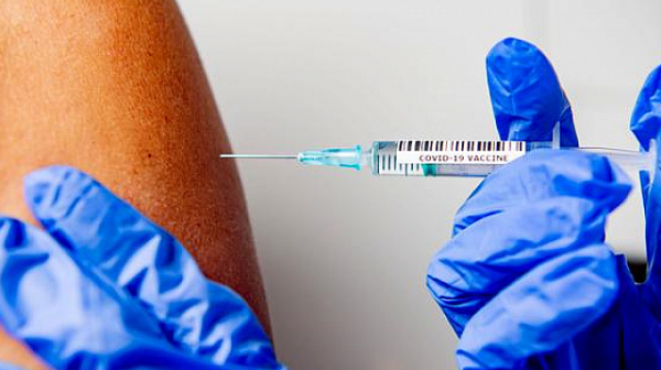 Получаваме 750 000 допълнителни дози от ваксината на Pfizer/BioNTech