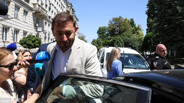 След скандала: Барбутов подаде оставка като зам.-кмет на София
