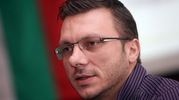 Д-р Станимир Хасърджиев: Превърнахме здравеопазването в търговия. Това е резултатът