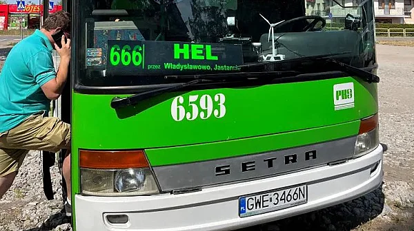Полша възражда автобусната линия 666 “Highway to Hel”