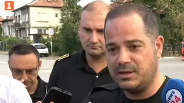 Влюбеният в камерите: Калин Стоянов обиди публично младеж, не се извини и се нахвърли на свидетел