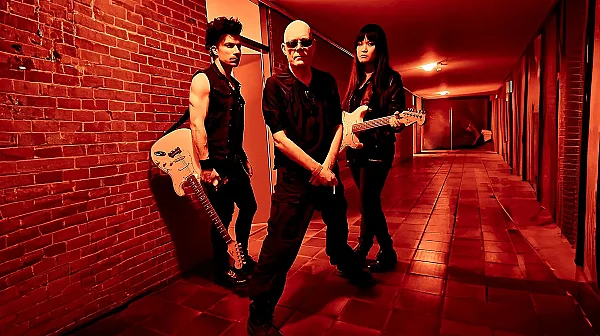 Готик рок легендите Sisters of Mercy ще запишат пръв албум от 36 години