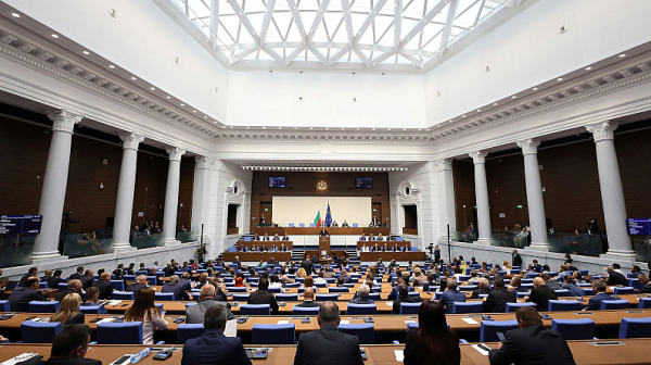 Промените в Изборния кодекс – първа точка в дневния ред на парламента