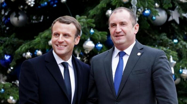 Президентът поздрави Макрон за националния празник на Франция