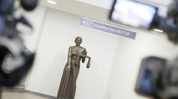 Прокурор осъди Прокуратурата