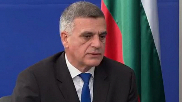 Стефан Янев: Не са нужни допълнителни войски на НАТО в България