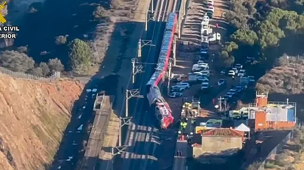 41 са жертвите в Испания, обявиха тридневен траур