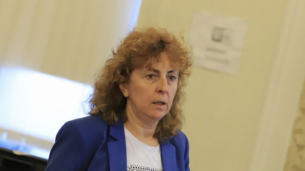 Виктория Василева от ИТН напуска парламента, но не е решила за партията