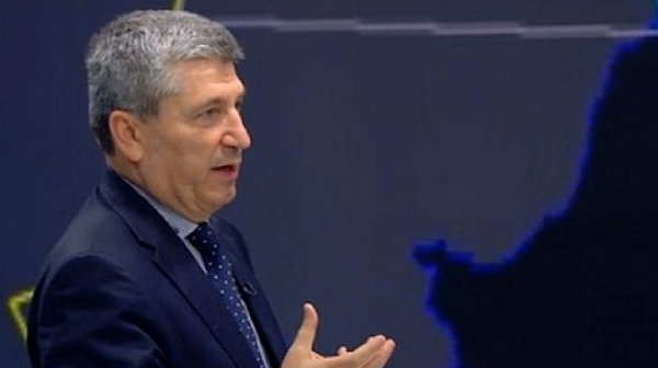 Илиян Василев: Борисов не разбира, че България е загазила яко