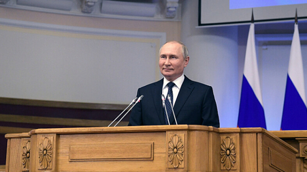 Путин: Русия осигури своя суверенитет, никой  не може да я изхвърли от световната икономика