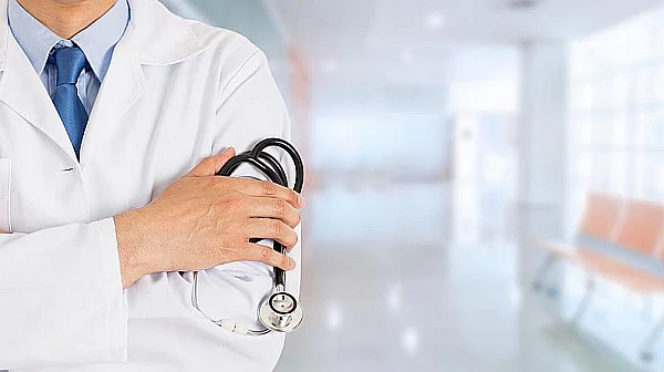 Битката за детската болница в Бургас: Кои са претендентите за шефското място