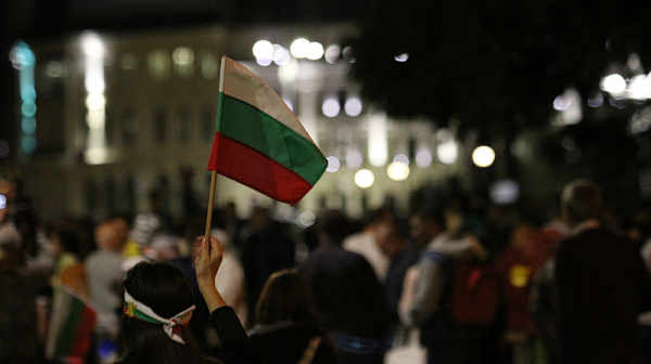 Отново на дъното в ЕС: Българите масово не вярват на правителството