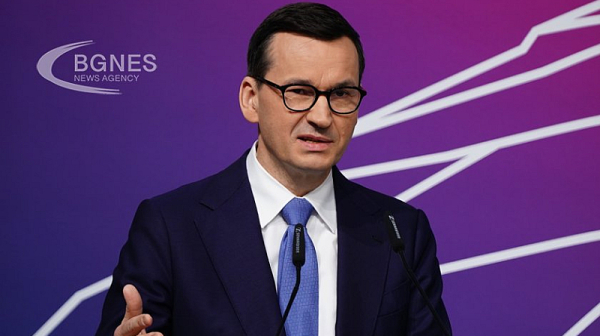 Моравецки представи нов кабинет въпреки победата на опозицията на парламентарните избори