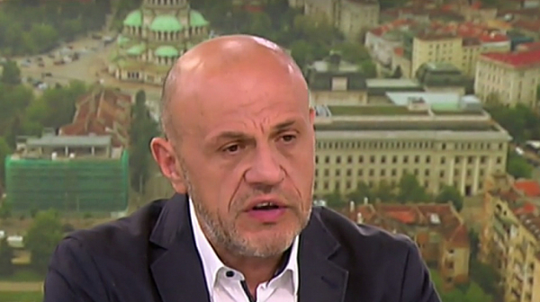 Томислав Дончев: Обсъжда се и вариант за оставка на правителството в края на септември