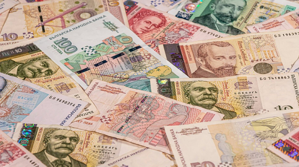 86,1 % от българите смятат, че ръстът на заплатите не е достатъчен