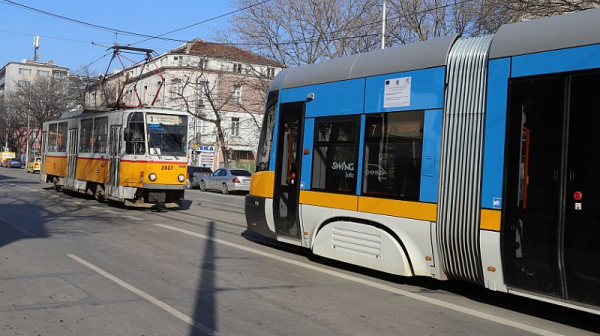 Безсрочна стачка в столичния транспорт, готви се блокиране и на метрото