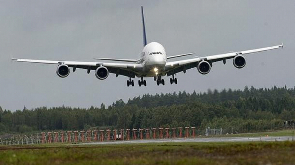 Белгия: Русия заглушава сигналите за спътниково насочване на пътнически самолети
