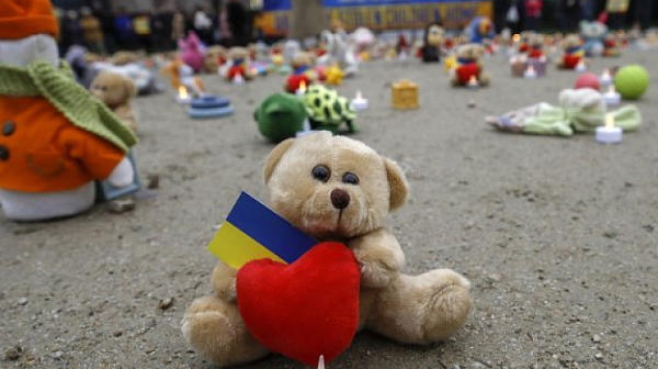 Ужасяваща равносметка: Близо 500 украински деца са убити от руската армия