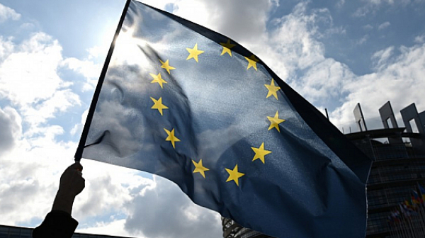 Еврокомисията очаква свободно движение до края на юни