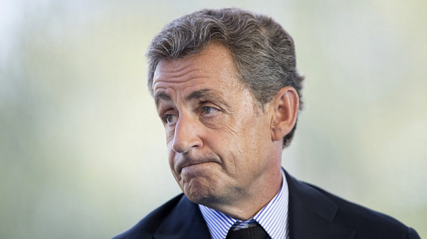 Френският съд решава днес дали да освободи Никола Саркози