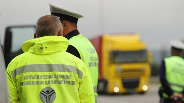 Започват засилени проверки на автобуси и камиони като европейска акция на пътя