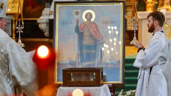 Руската православна църква прекратява съслужението с Българската църква