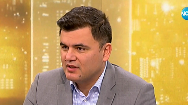 Икономистът Лъчезар Богданов: Около бюджета има хаотично изсипване на идеи