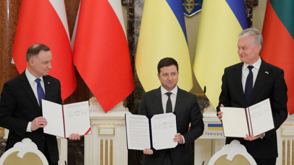 Полша и Литва: Украйна заслужава статут на кандидат за членство в ЕС