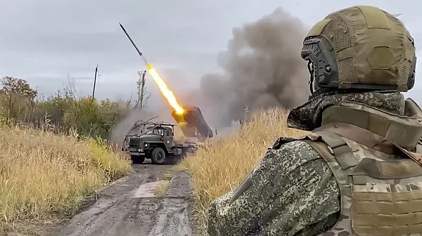 Експерти: Москва е далеч от икономически срив, може да продължи войната и през 2026