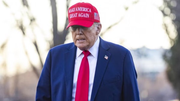 Ерата Тръмп не е вечна: Битката за бъдещето на MAGA започна