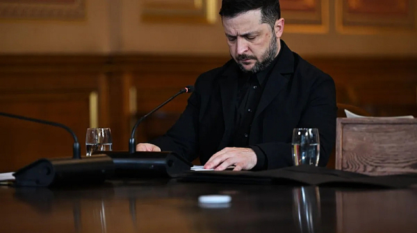 Украйна санкционира хора, работещи за руската военна промишленост и пропаганда