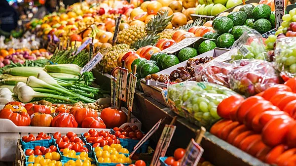 Валят сигнали за плодове, зеленчуци и месо, замърсени с пестициди и микроби